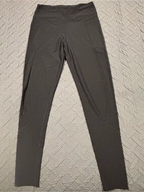 Victoria Sport High-Rise Performance Leggings with Side Pockets & Sheer Accent